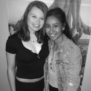 Meet your Posher, Chloe